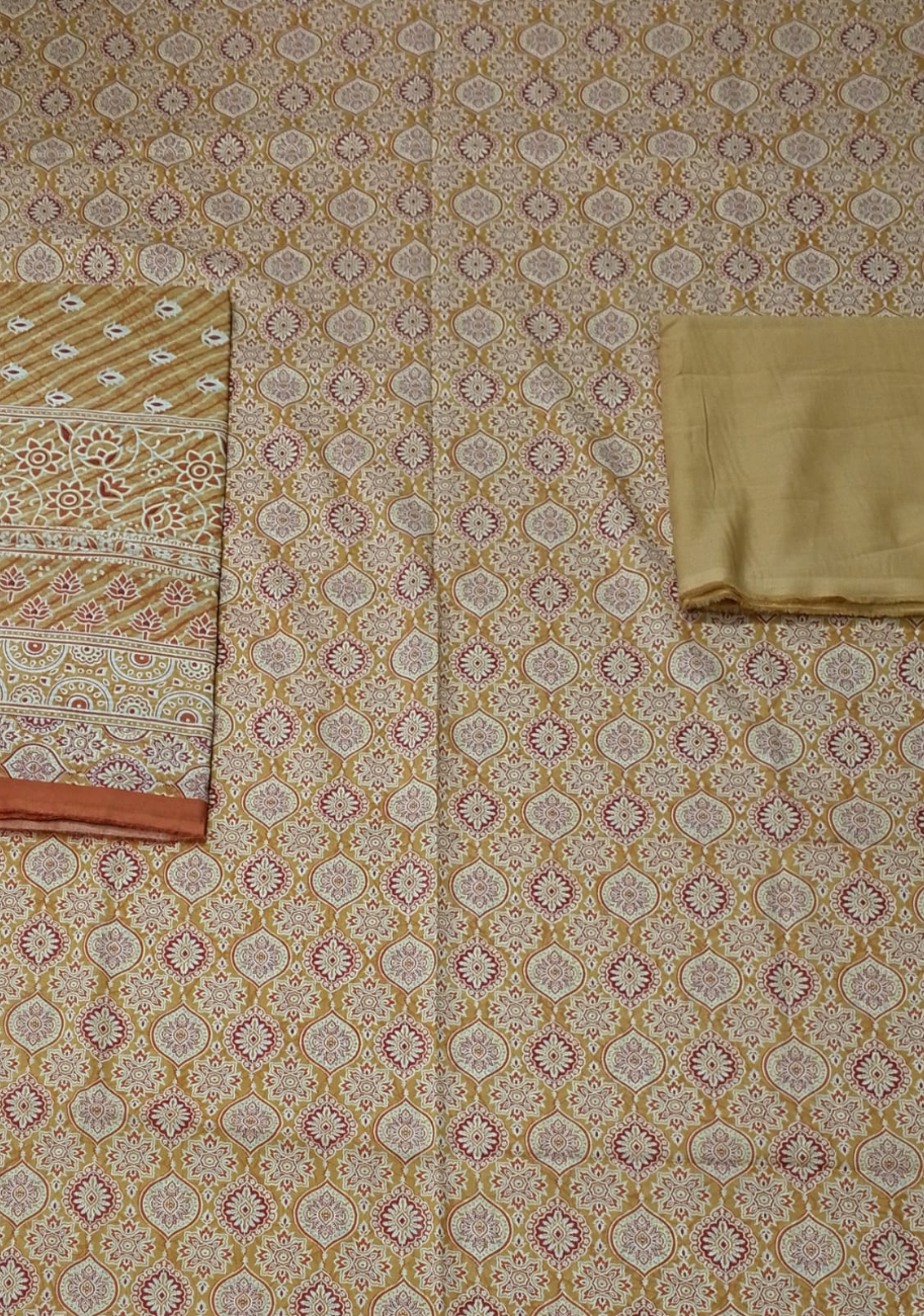 Nishat Luxury Printed Lawn 3pc Vol.4.D6