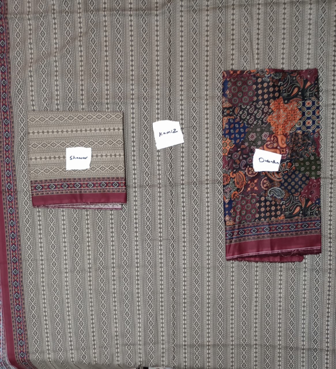 Bin Saeed Luxury Lawn 3Pc Suit Vol-2D1