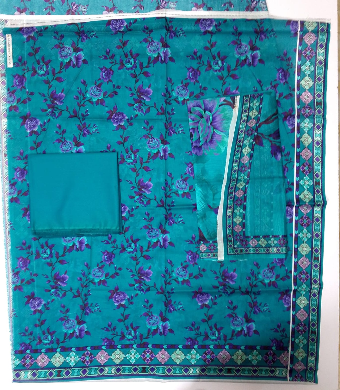 Bin Inam By Jubilee Luxury Printed Summer Lawn 3pc-v4-D12