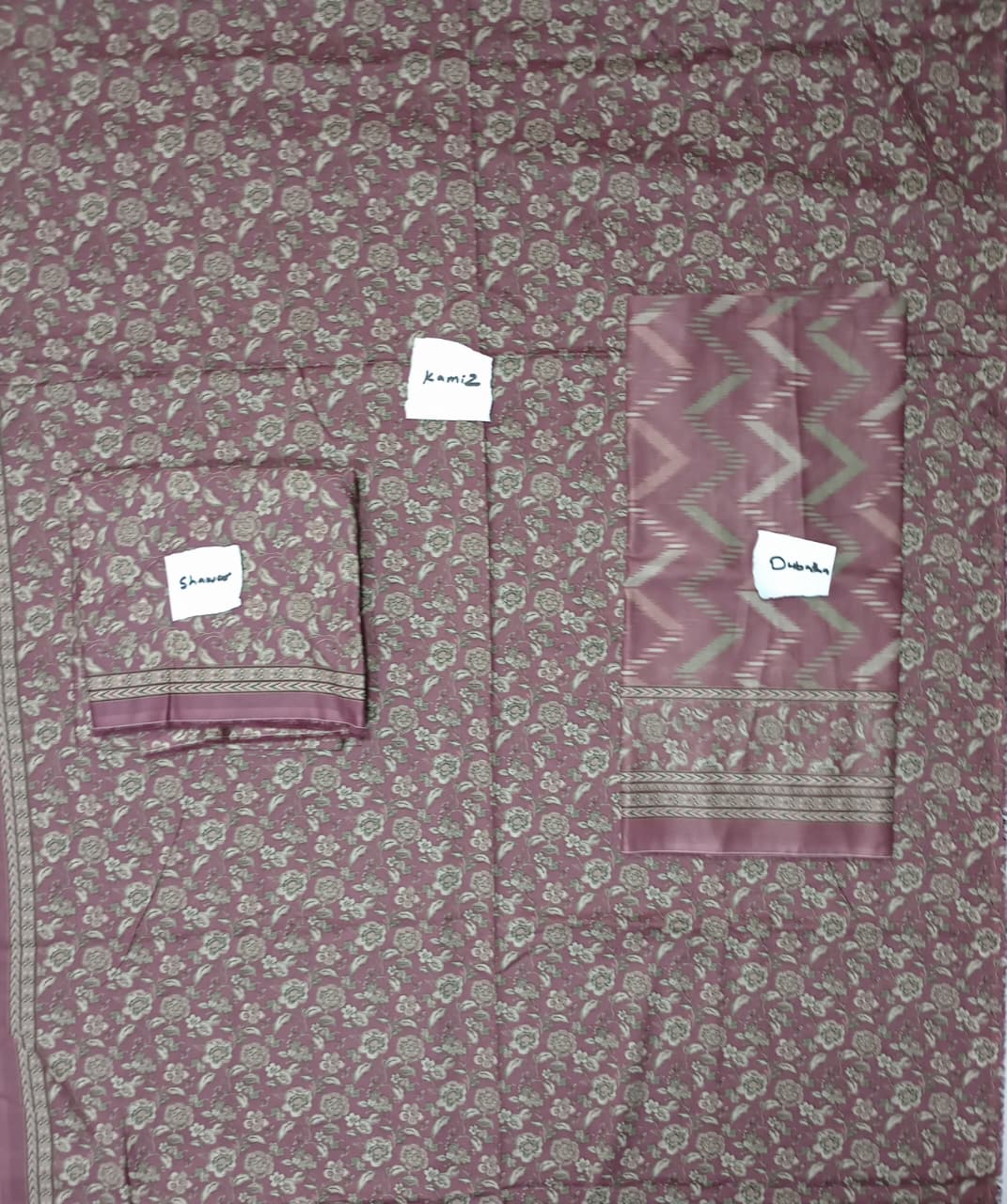 Bin Saeed Luxury Lawn 3Pc Suit Vol-2D2
