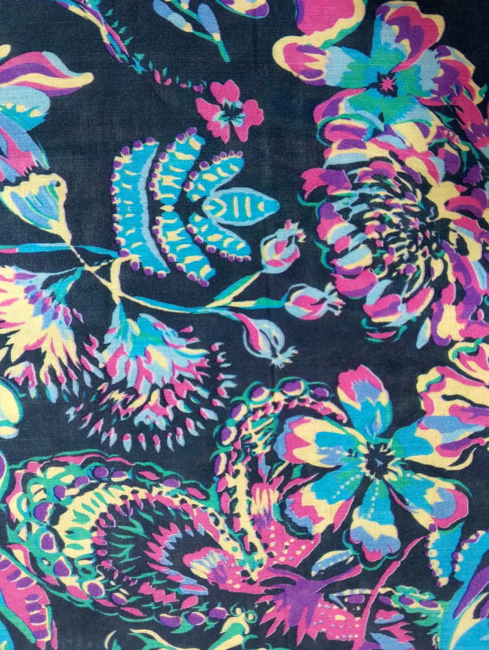 Alkaram Premium Printed Lawn Shirt D13