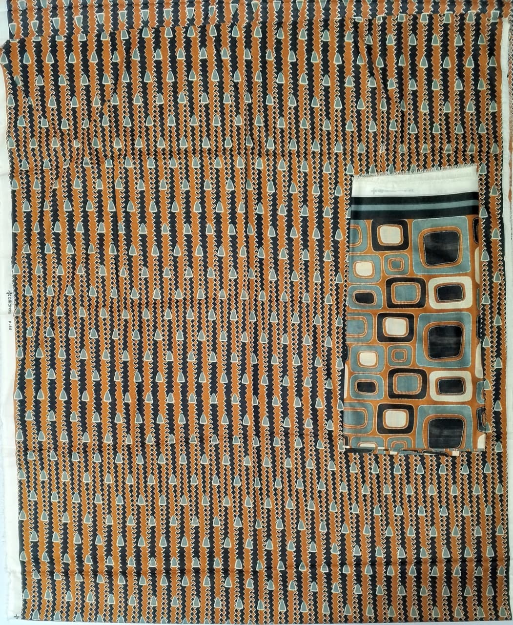 Alkaram Printed Luxury Lawn Shirt & DupattaD2