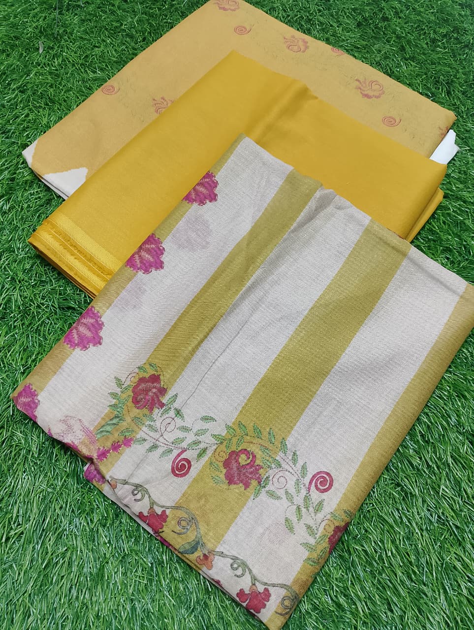 J. Luxury Printed Lawn 3pc Vol-3.D6