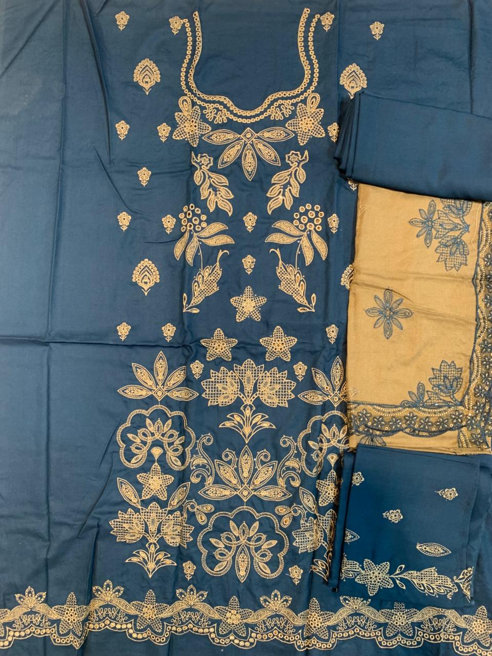 Palwasha Embroidered Winter Collection 3pc D6