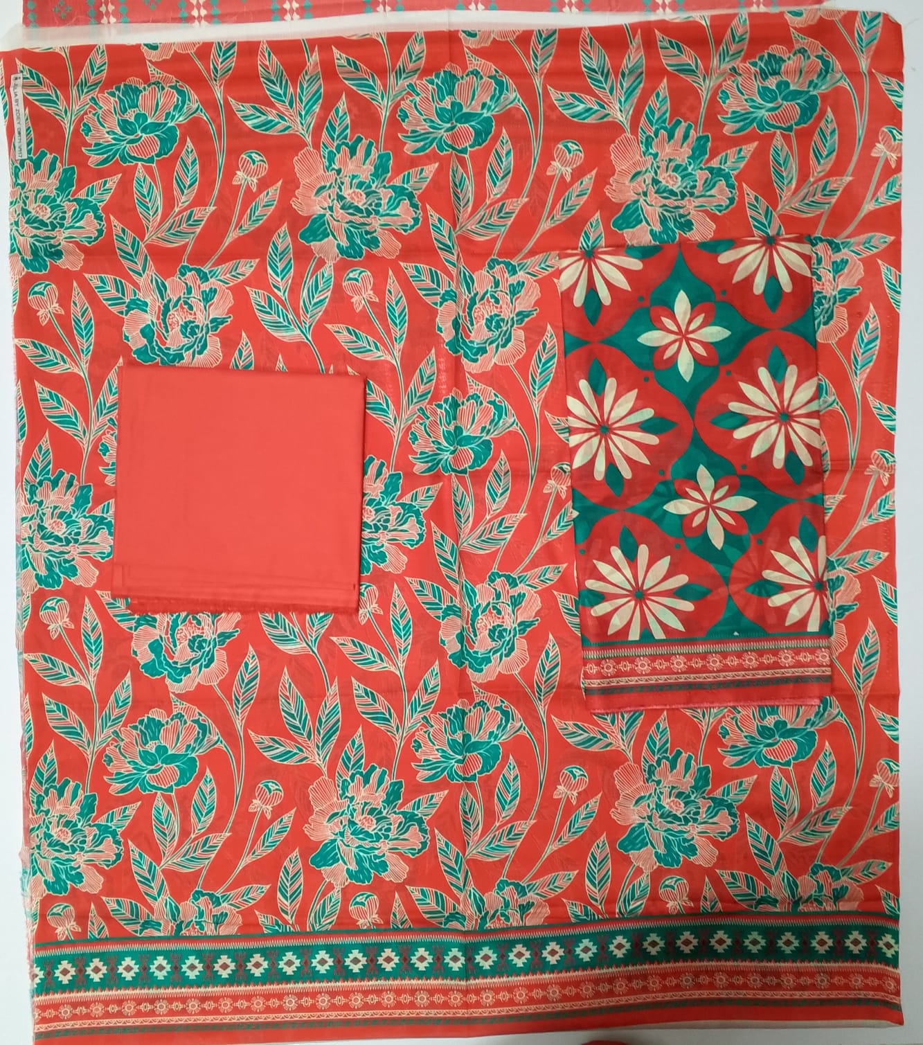 Bin Inam By Jubilee Luxury Printed Summer Lawn 3pc-v4-D19