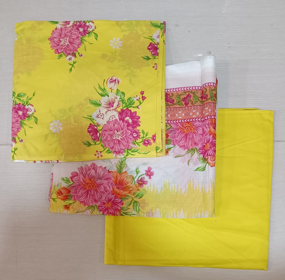 Alkaram Luxury Lawn 3Pc Suit Vol-1 D7