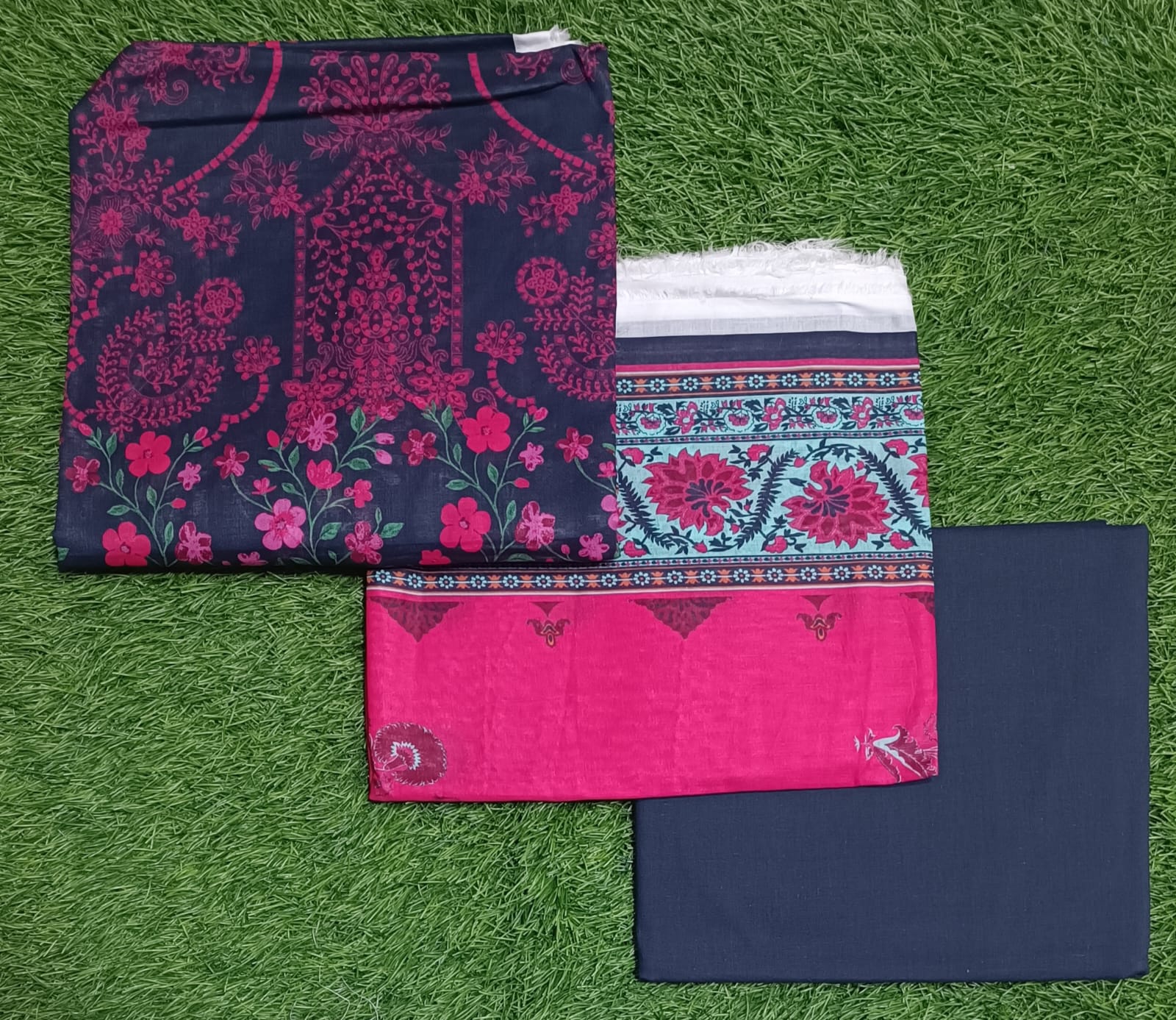 Asim Jofa Premium Printed Lawn 3pc Vol-2 D1