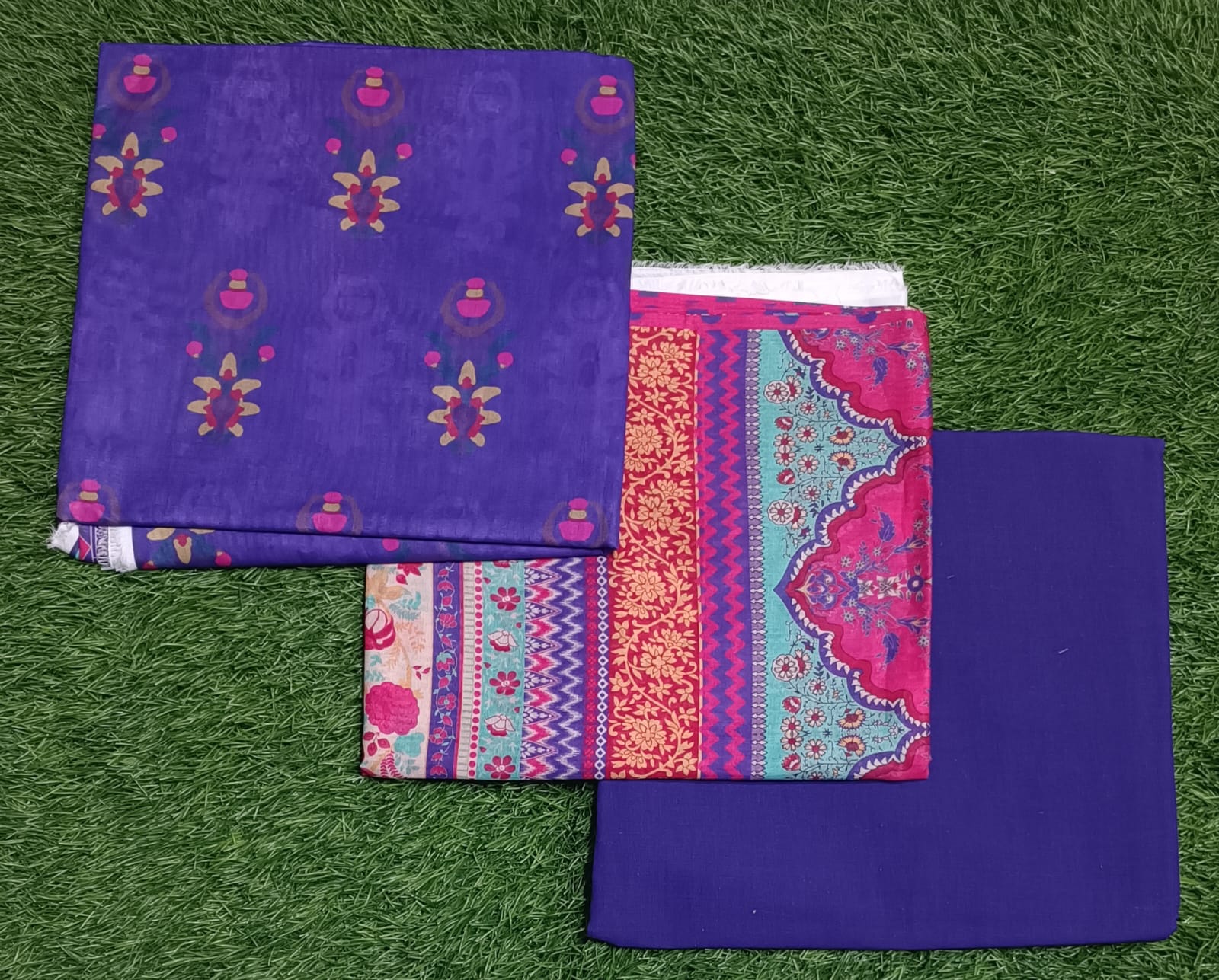 Asim Jofa Premium Printed Lawn Vol-2 D5