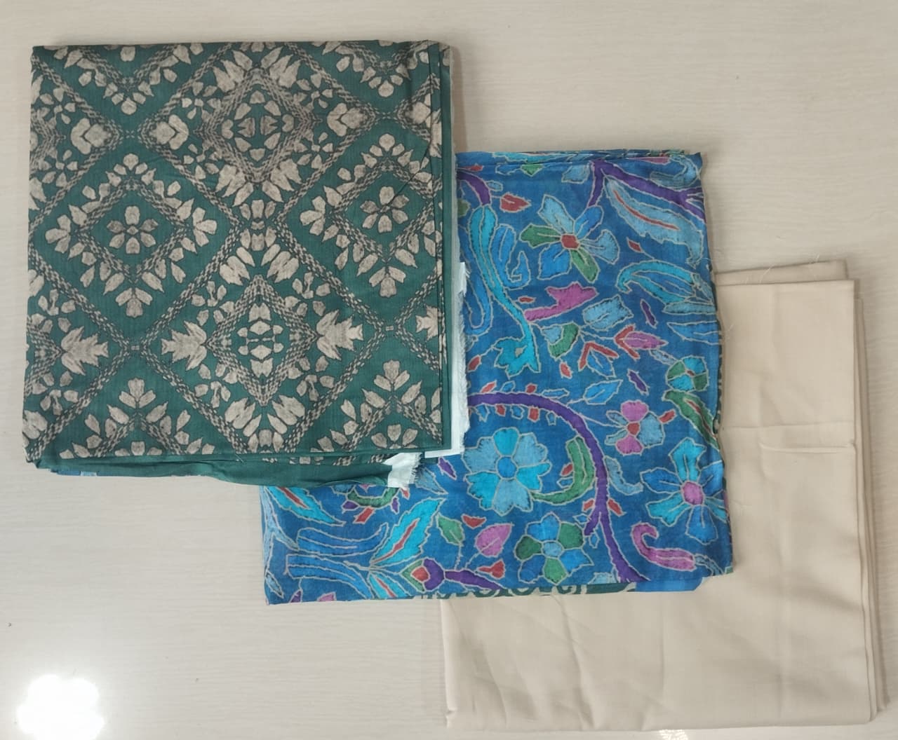 Punjnad by J. Printed Lawn 3pc Ladies Suit D5