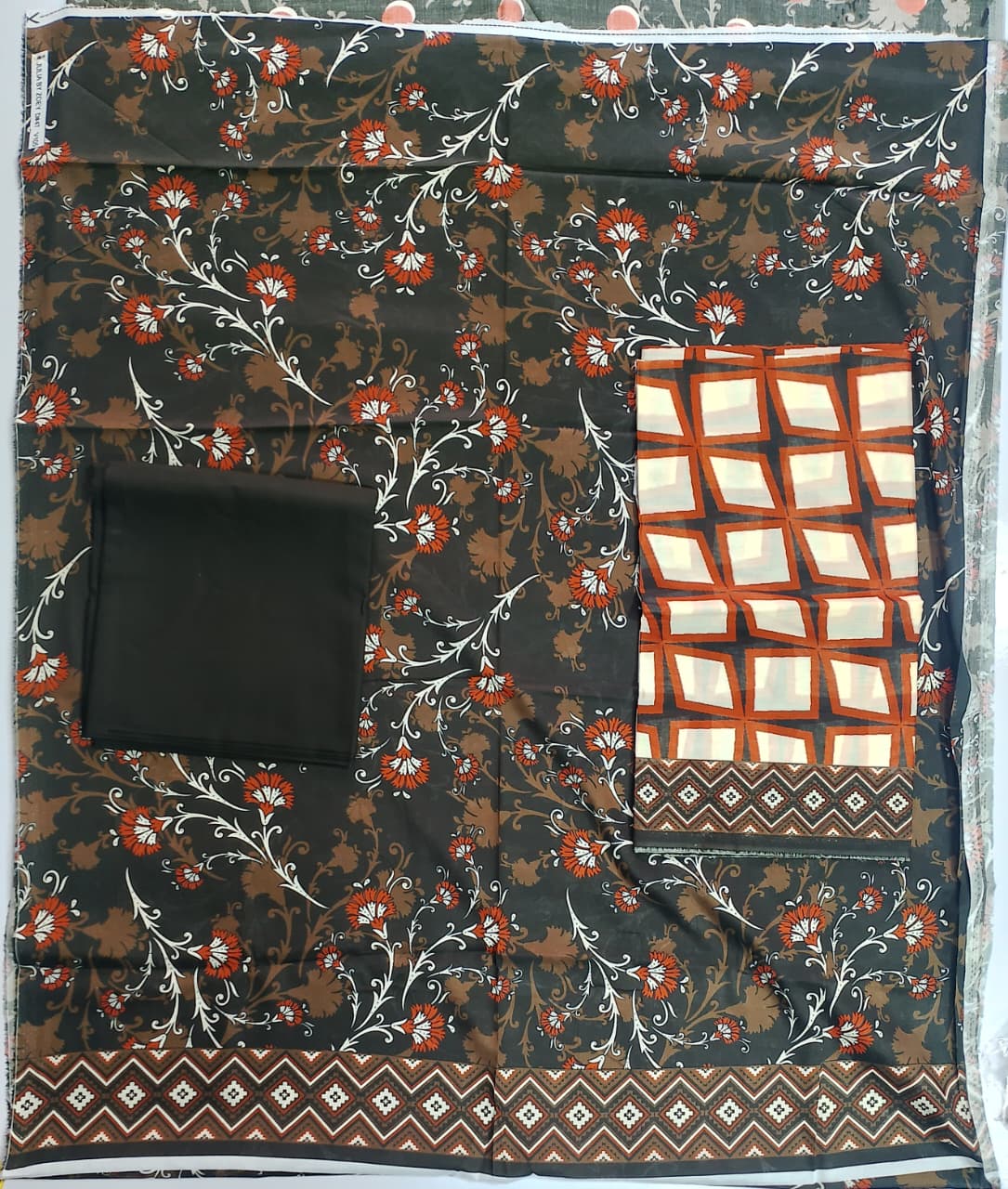 Bin Inam By Jubilee Luxury Printed Summer Lawn 3pc-2-D15