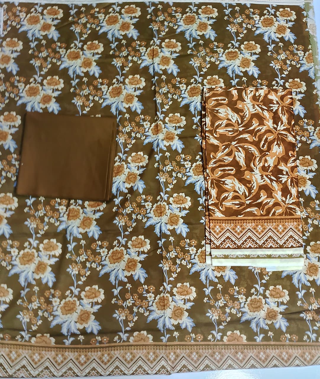 Bin Inam By Jubilee Luxury Printed Summer Lawn 3pc-2-D17