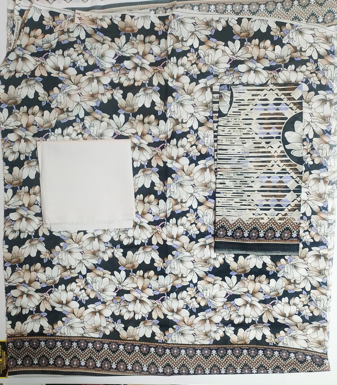 Bin Inam By Jubilee Luxury Printed Summer Lawn 3pc-3-D20
