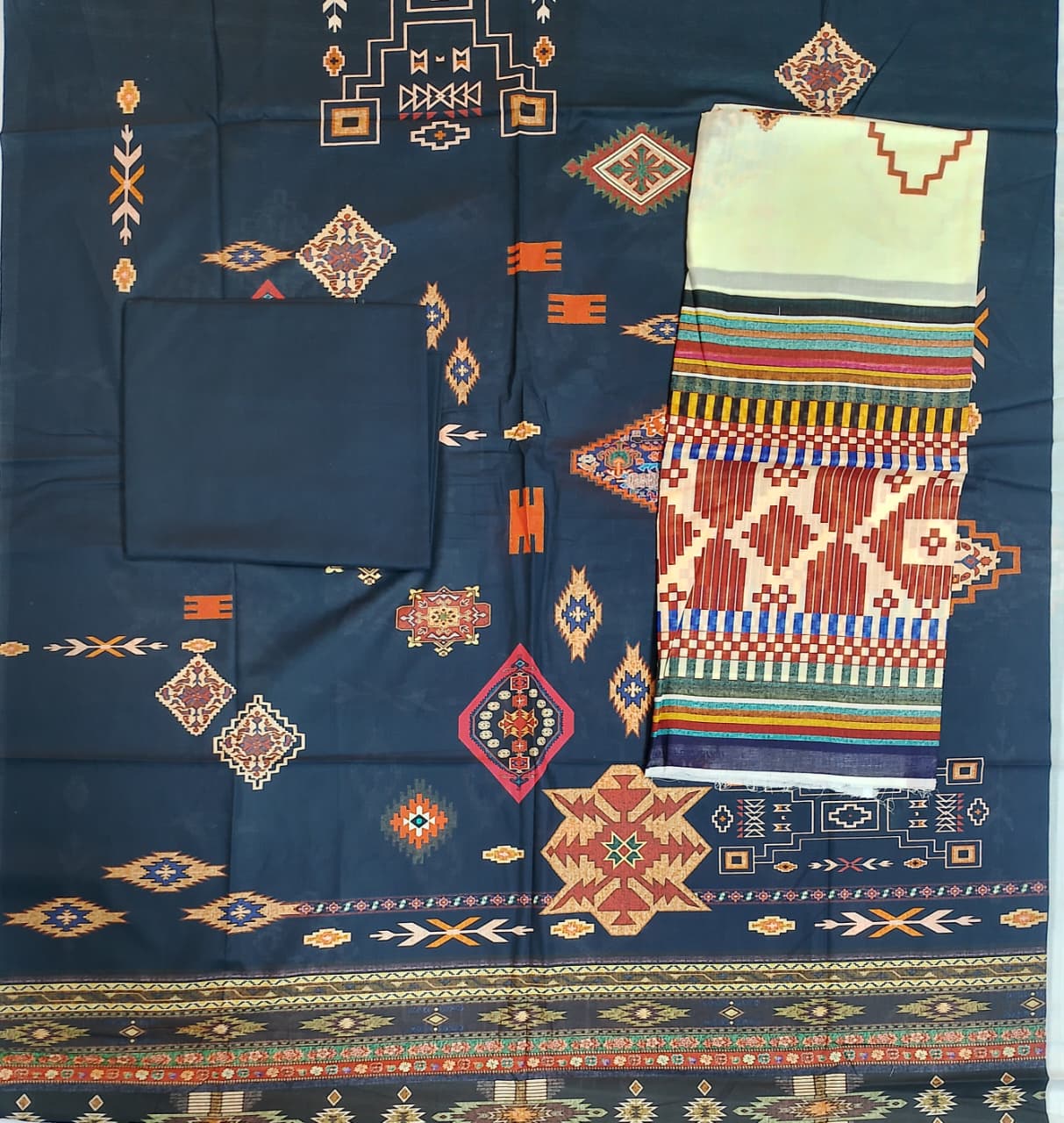 Bonanza Satrangi Prinetd Lawn 3pc Vol-1-D1