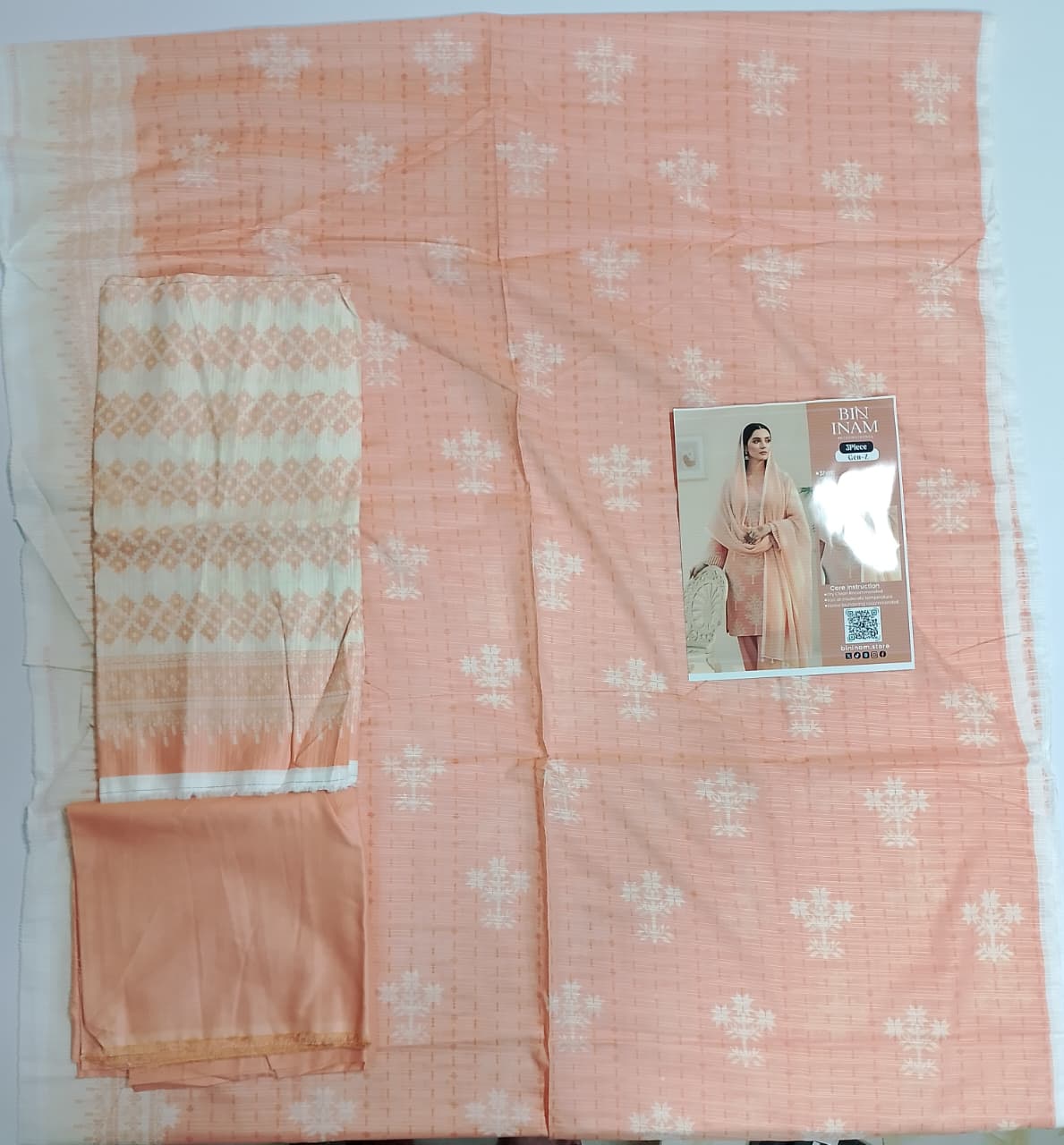 Gen Z Premium Summer Printed Lawn 3pc Vol-1 D2