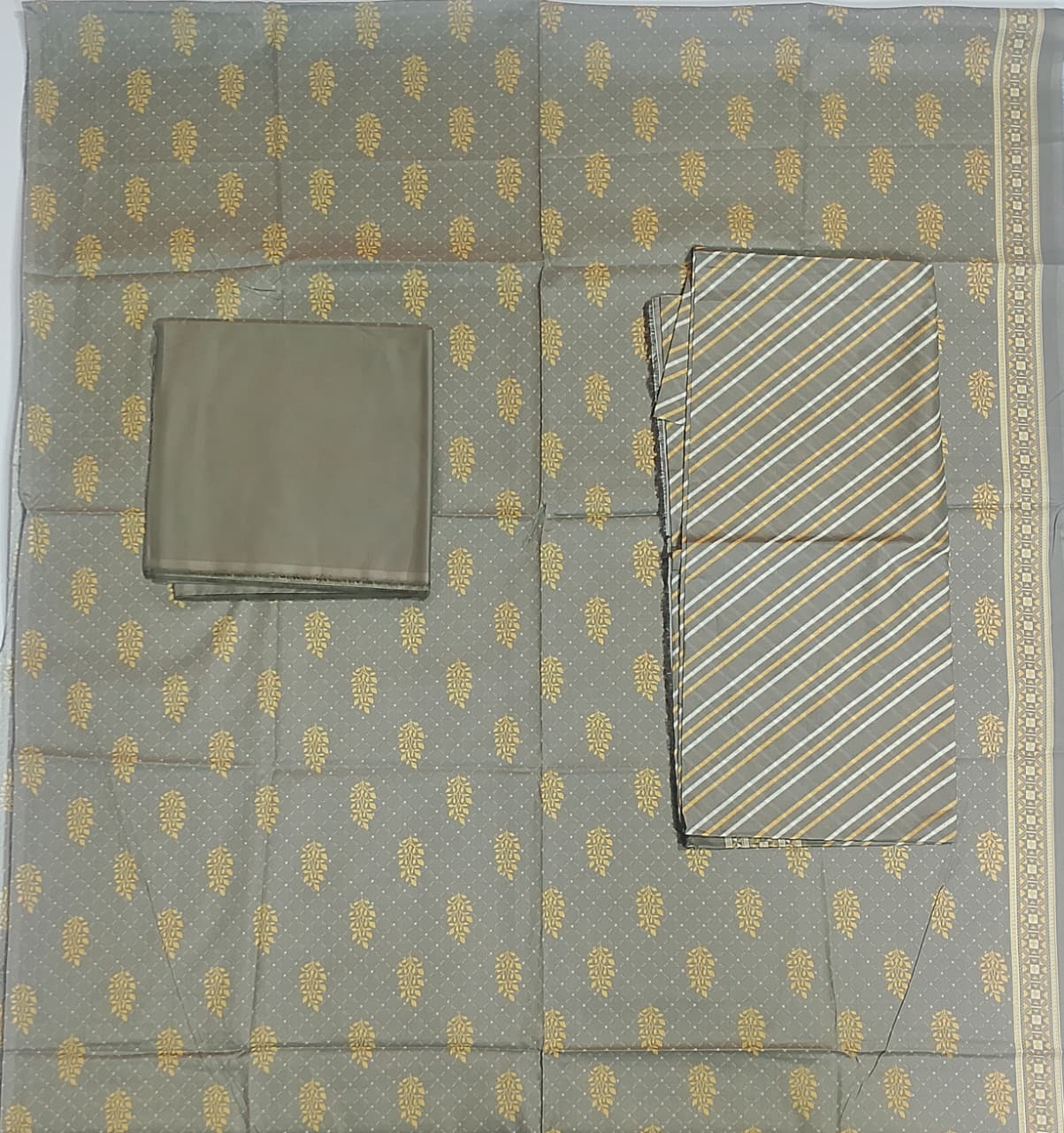 Khaadi Luxury Printed Summer Lawn 3pc Vol-1-D11
