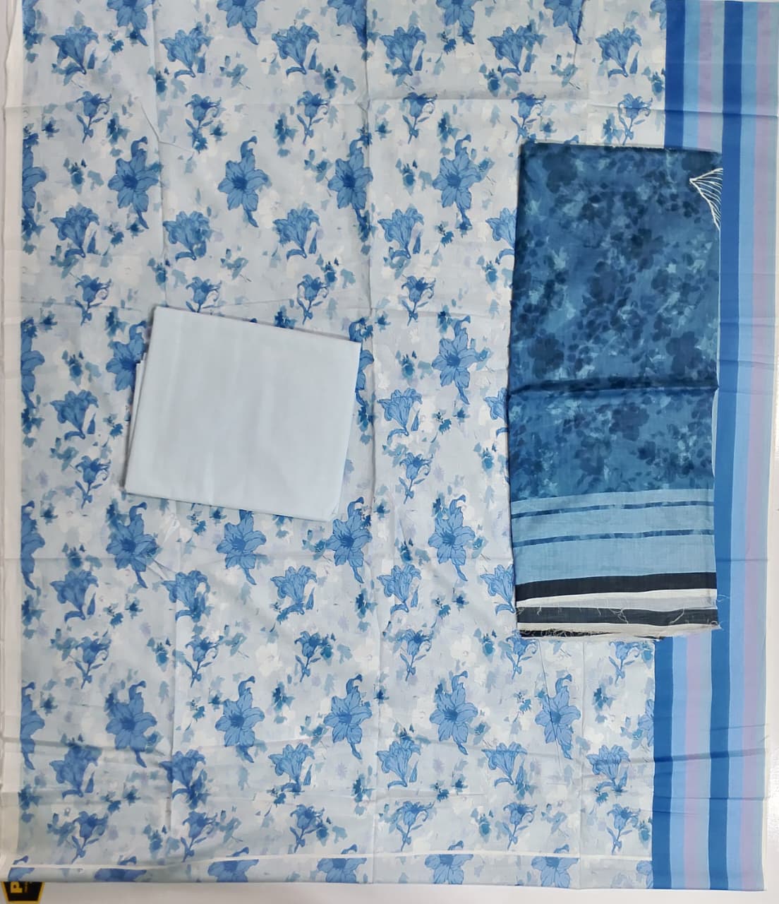 MTJ Premium Printed Lawn 3pc Vol-7 D4