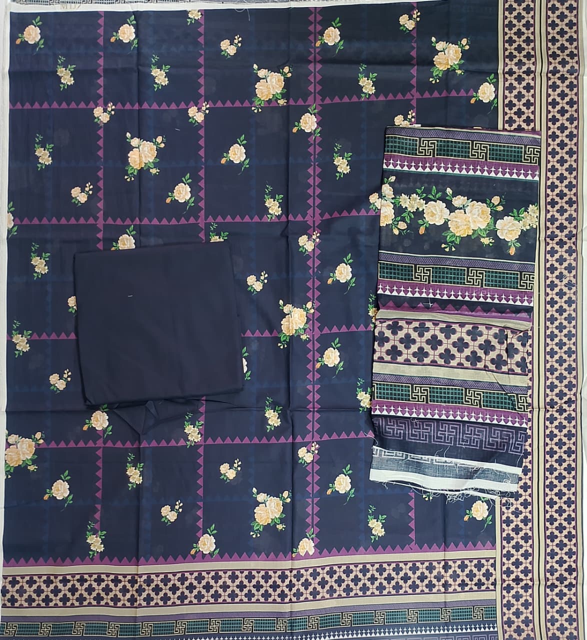 MTJ Premium Printed Lawn 3pc Vol-7 D9