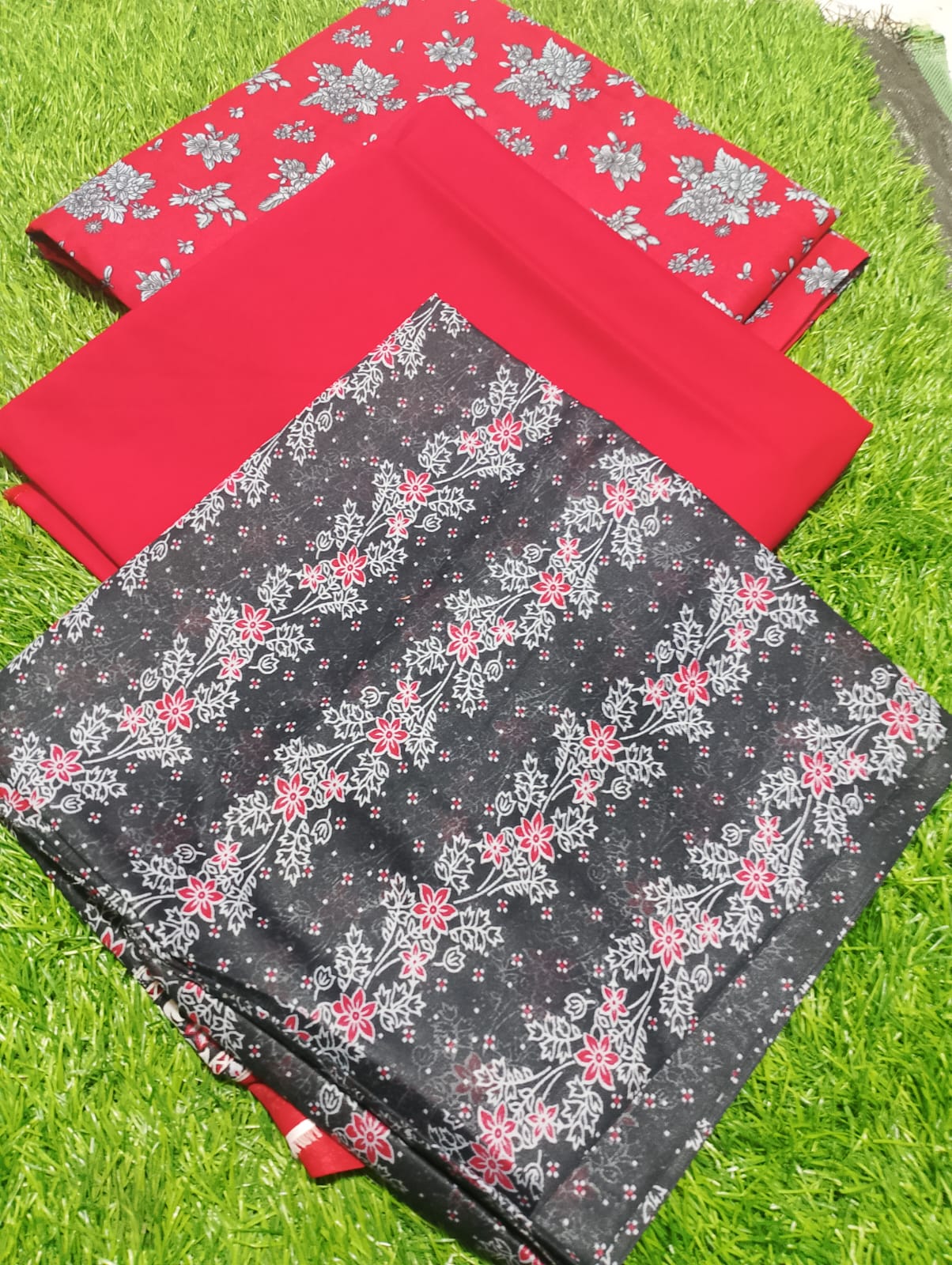 Orient Classic Digital Printed Lawn 3pc D7