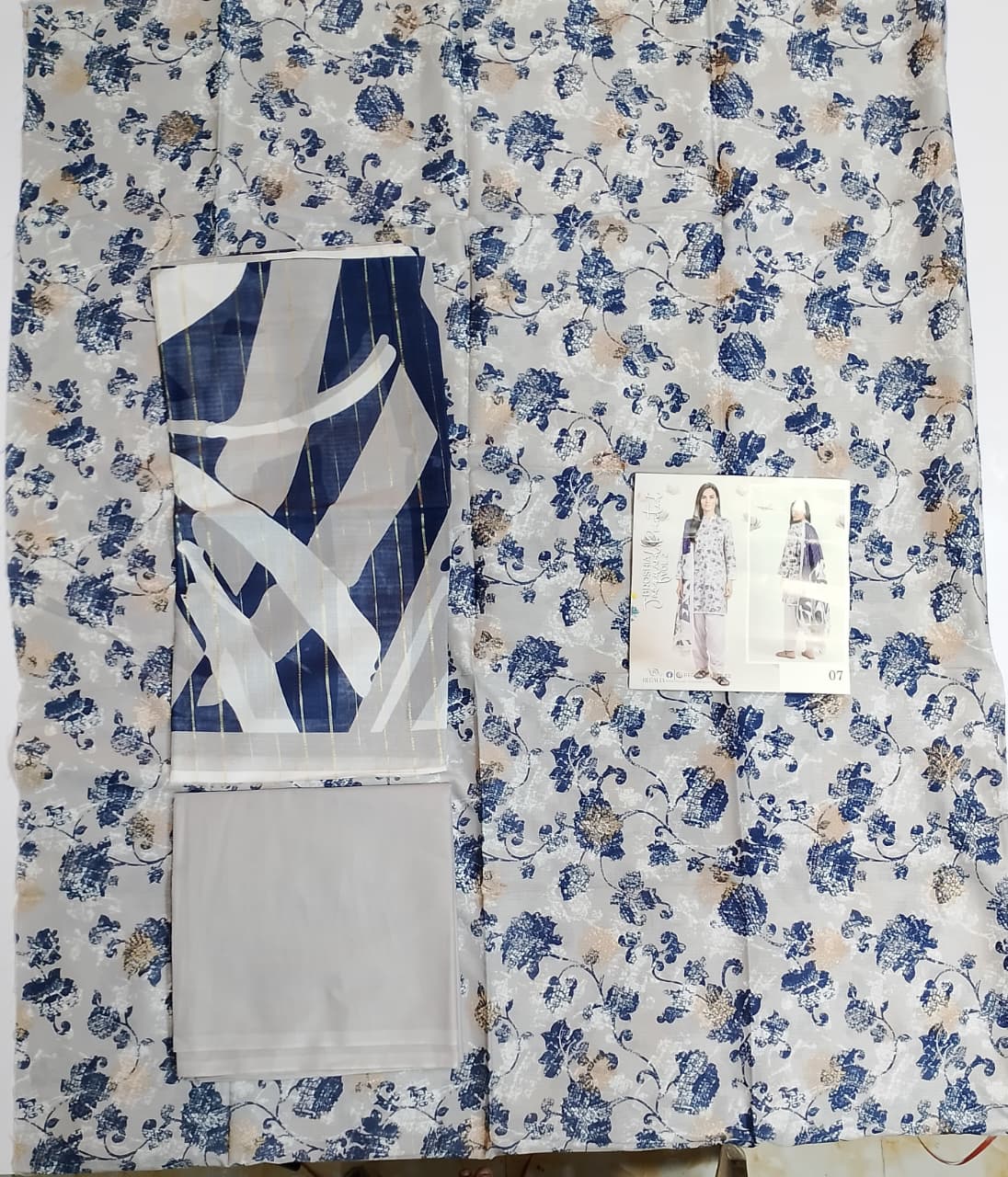 Regalia Jacquard Printed Lawn 3pc vol.3.D10