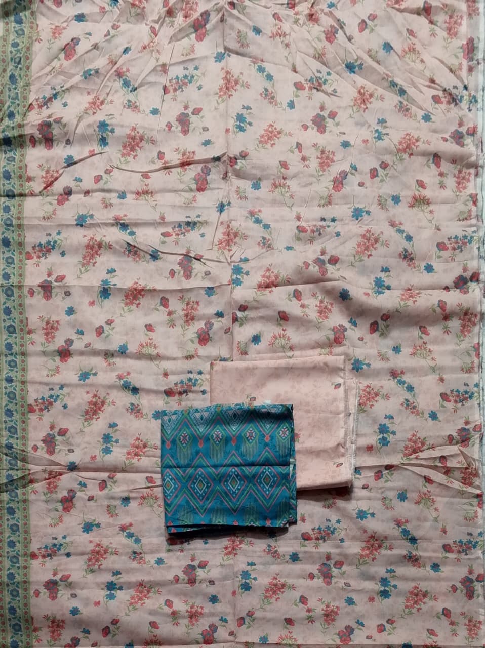 Riwayat Luxury Printed Lawn 3pc Vol.D2