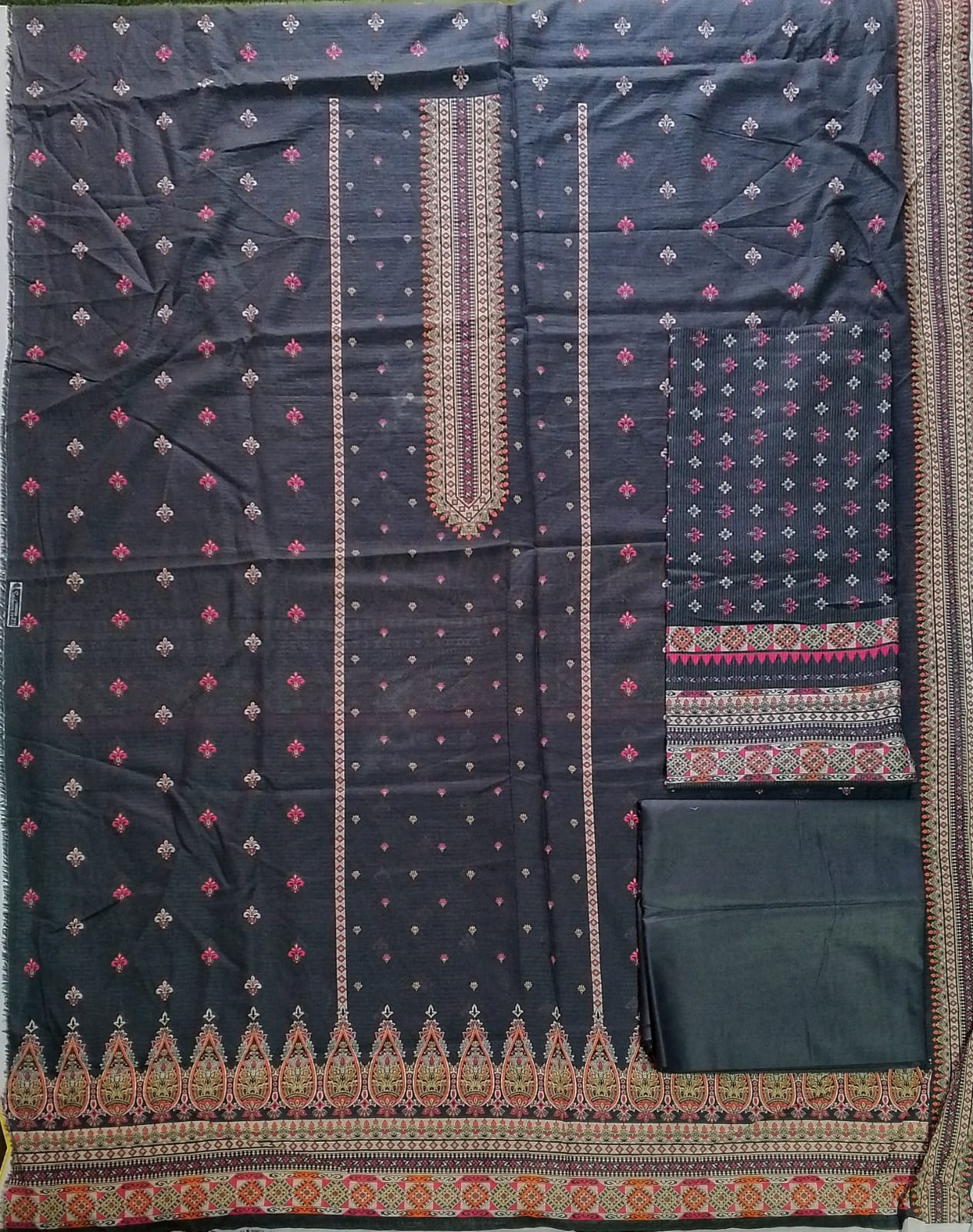 Sabeen Banadora Premium Printed Lawn 3pc Vol-1-D9