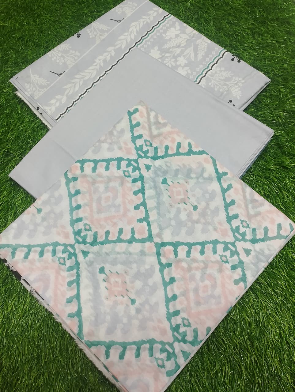 Salina Regalia Digital Printed Lawn 3pc Vol-9-D4