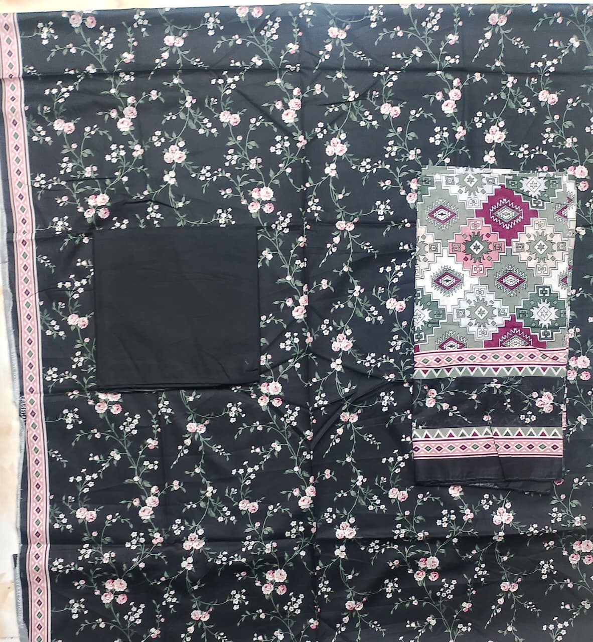 Salina Regalia Digital Printed Lawn 3pc Vol-15-D2