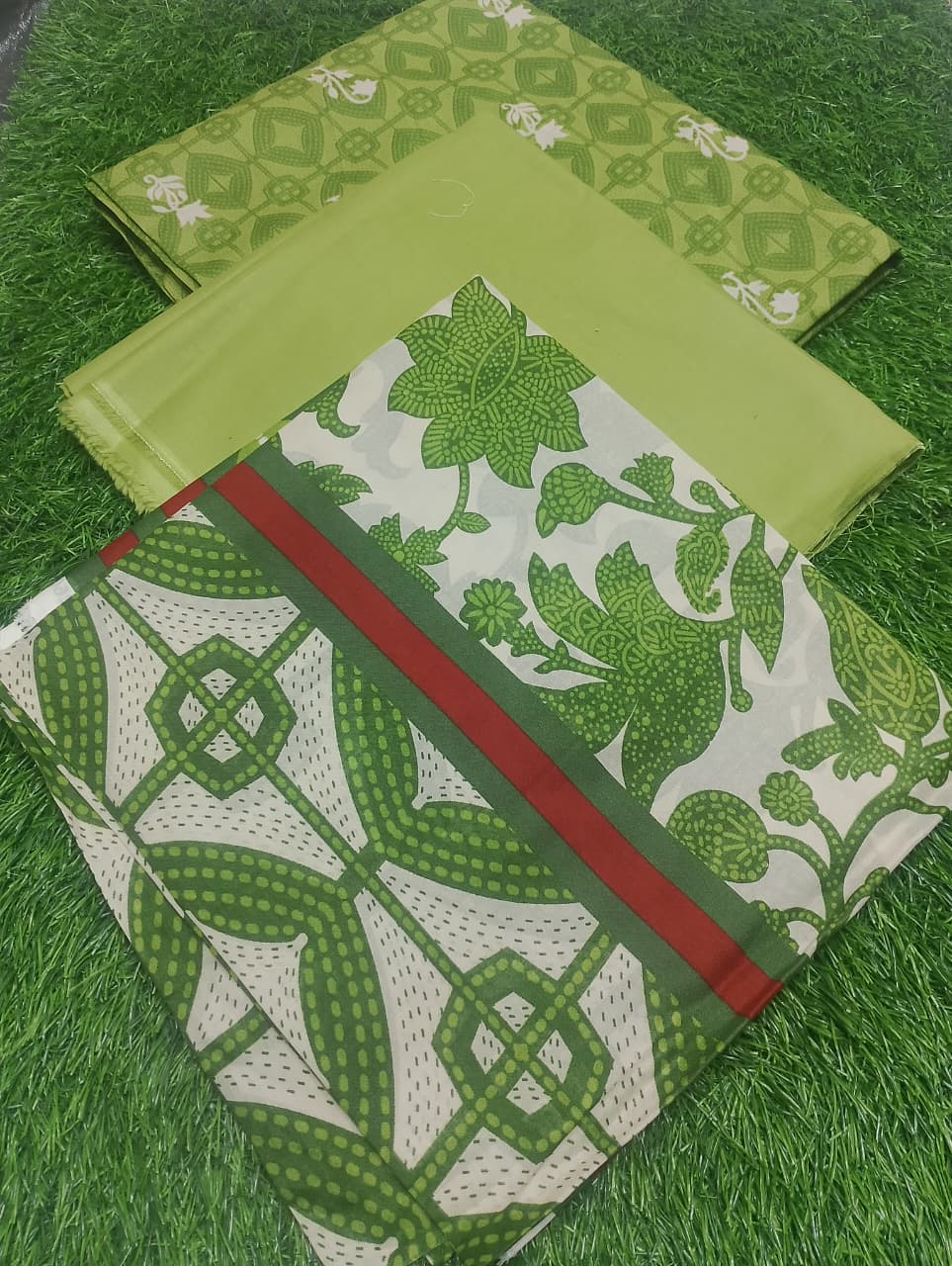 Sapphire Printed Premium Lawn 3pc Vol-2-D10