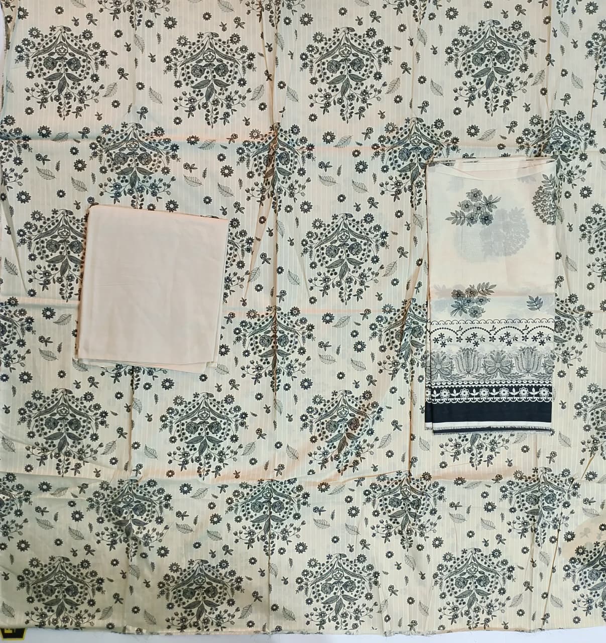 SAYA Premium Printed Lawn 3Pc Vol.12.D3
