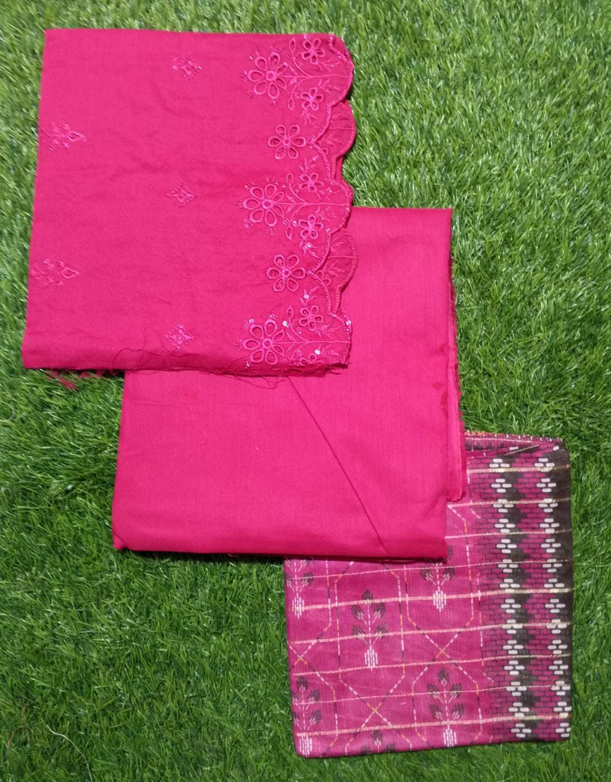 VS-ANMOL Embroidered with Printed Zari Dupatta 3pc-D6