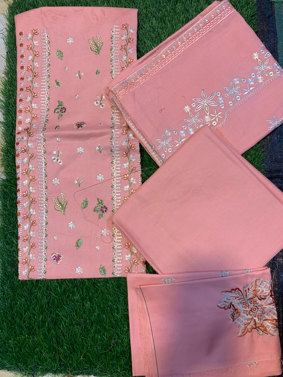 Bin Inam Luxury Embroidered 3pc D4