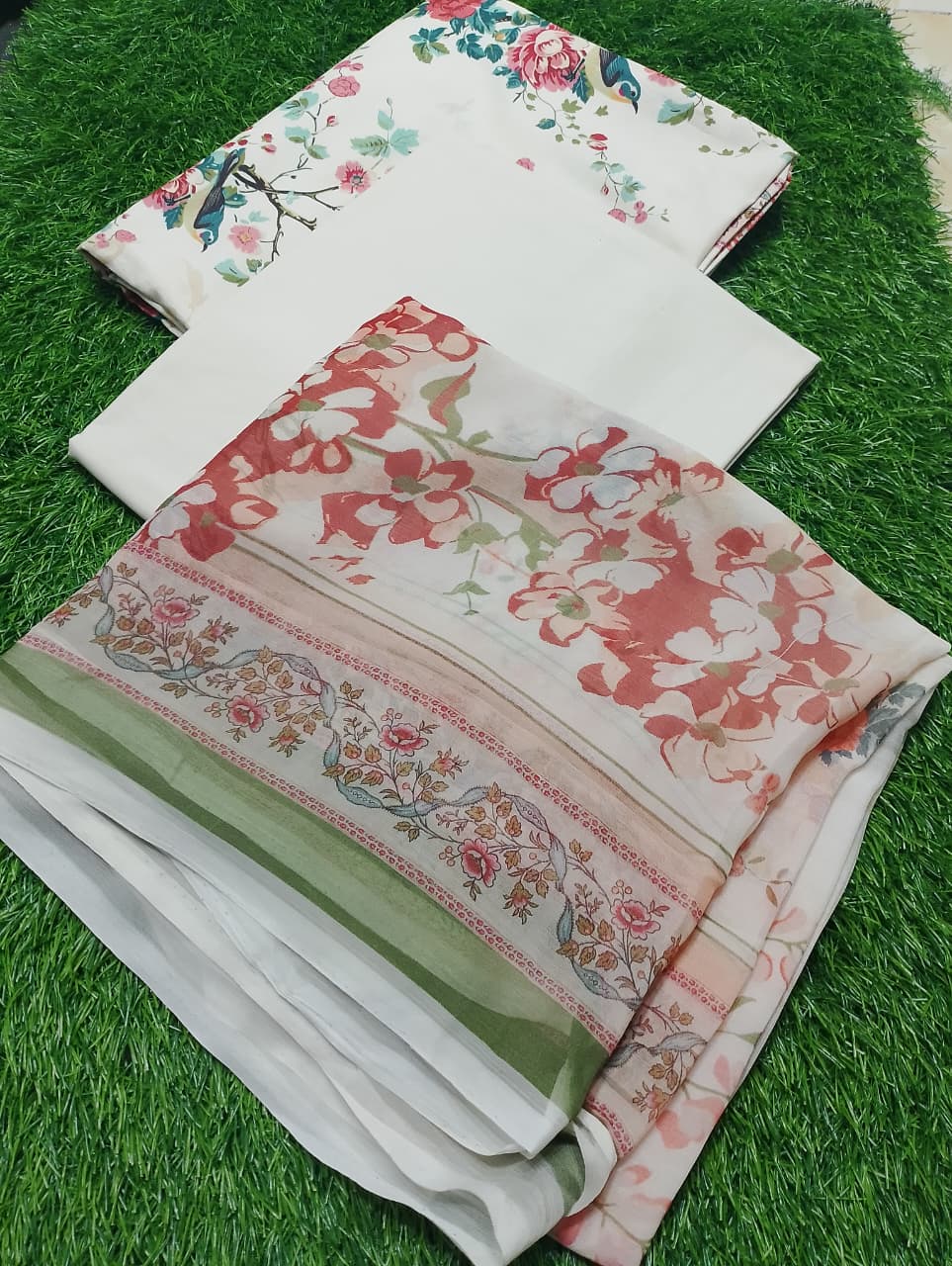 Asim Jofa Premium Printed Lawn 3pc Vol-3-D5