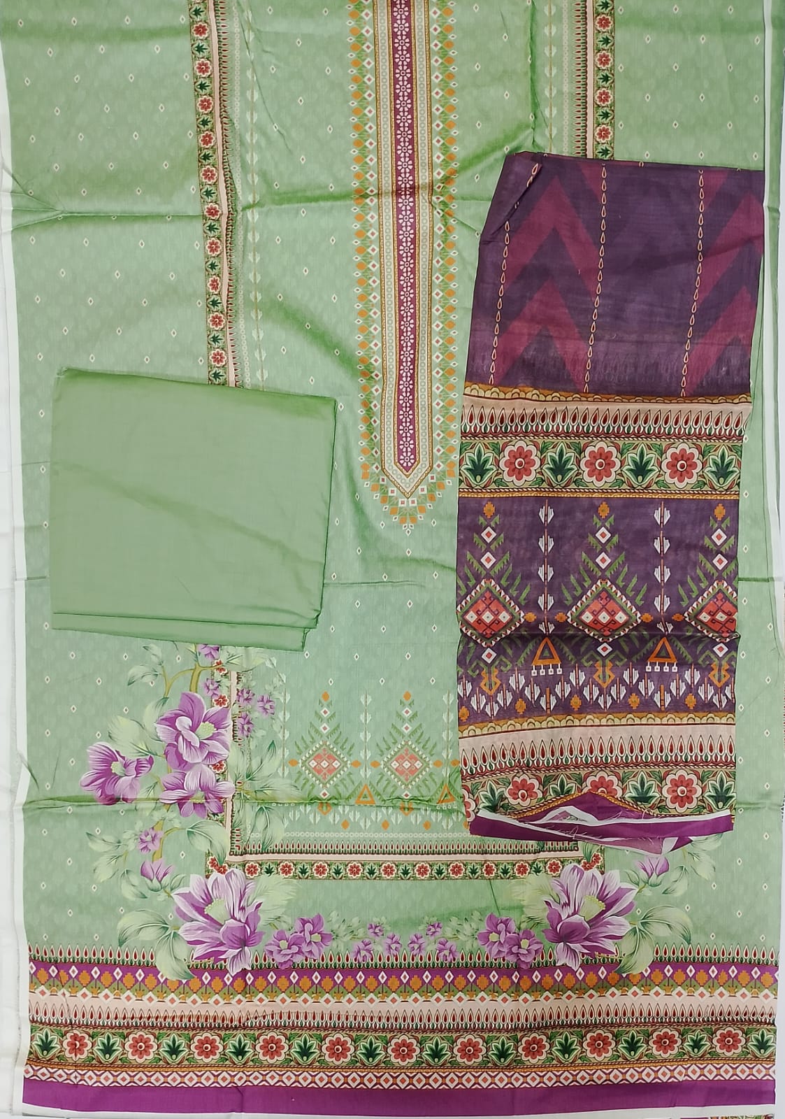 Zellbury Premium Digital Printed Lawn 3Pc-Vol-5-D09