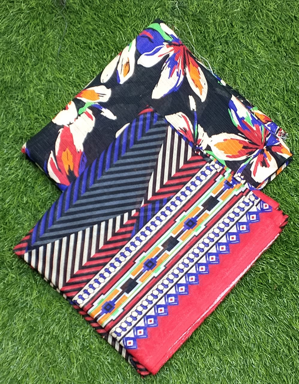 Zoey Premium Digital Printed bana Dora Lawn 3pc D4