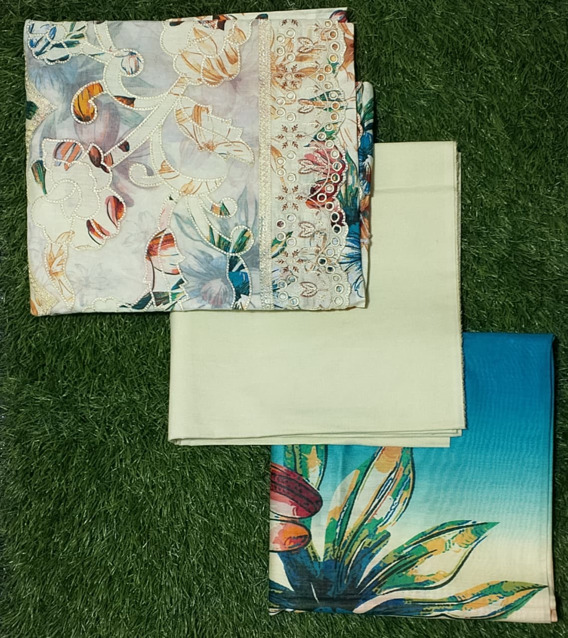 AROSH Embroidered Printed Lawn 3pc Vol-1-D1