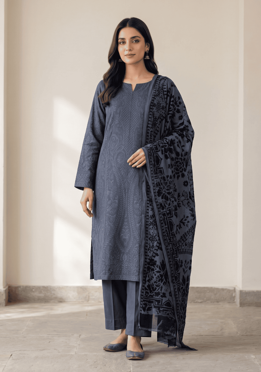 HZ Embroidered Velvet Shawl 3PC Suit Vol.2 D4