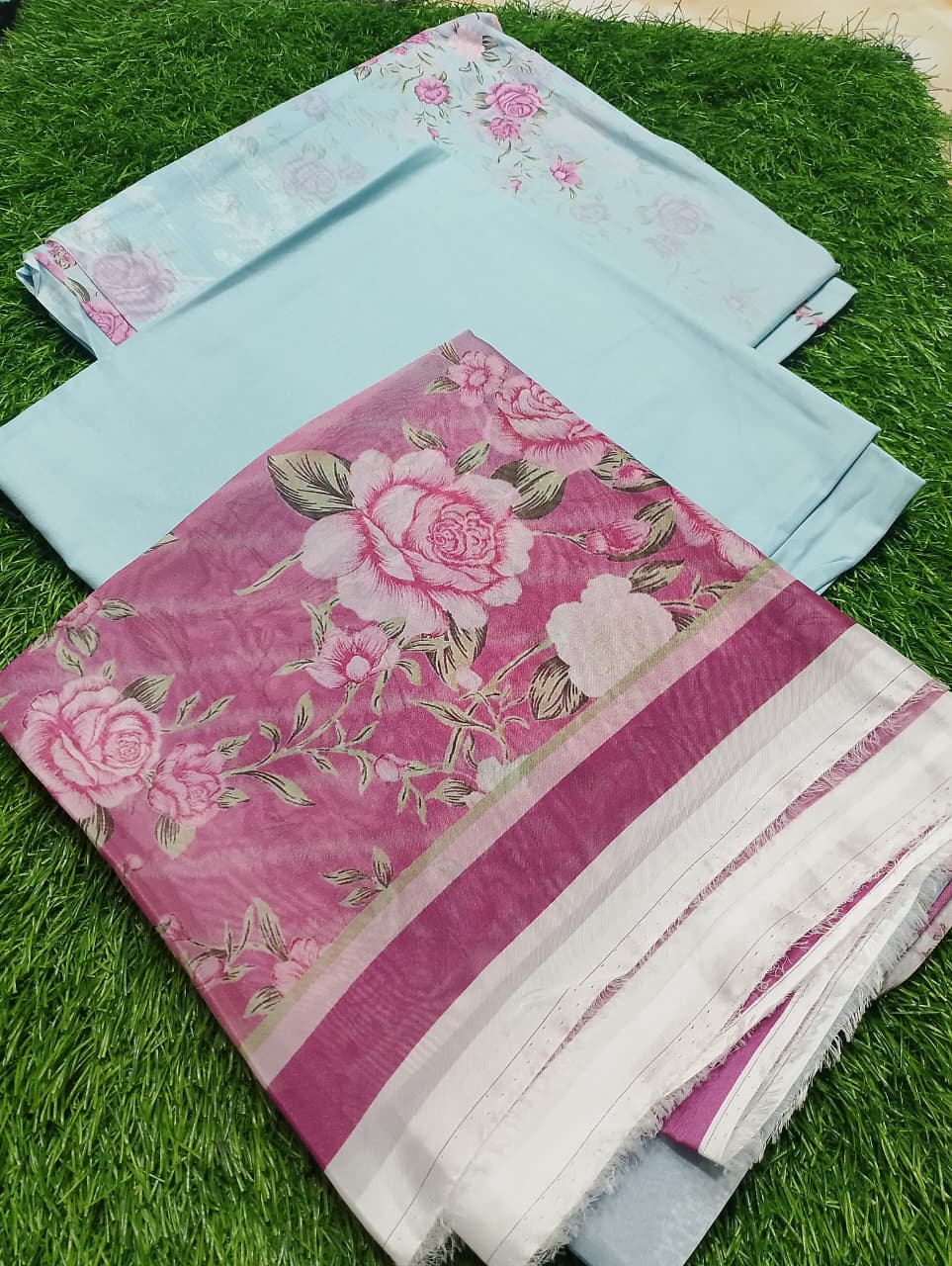 Asim Jofa Premium Printed Lawn 3pc Vol-3-D4