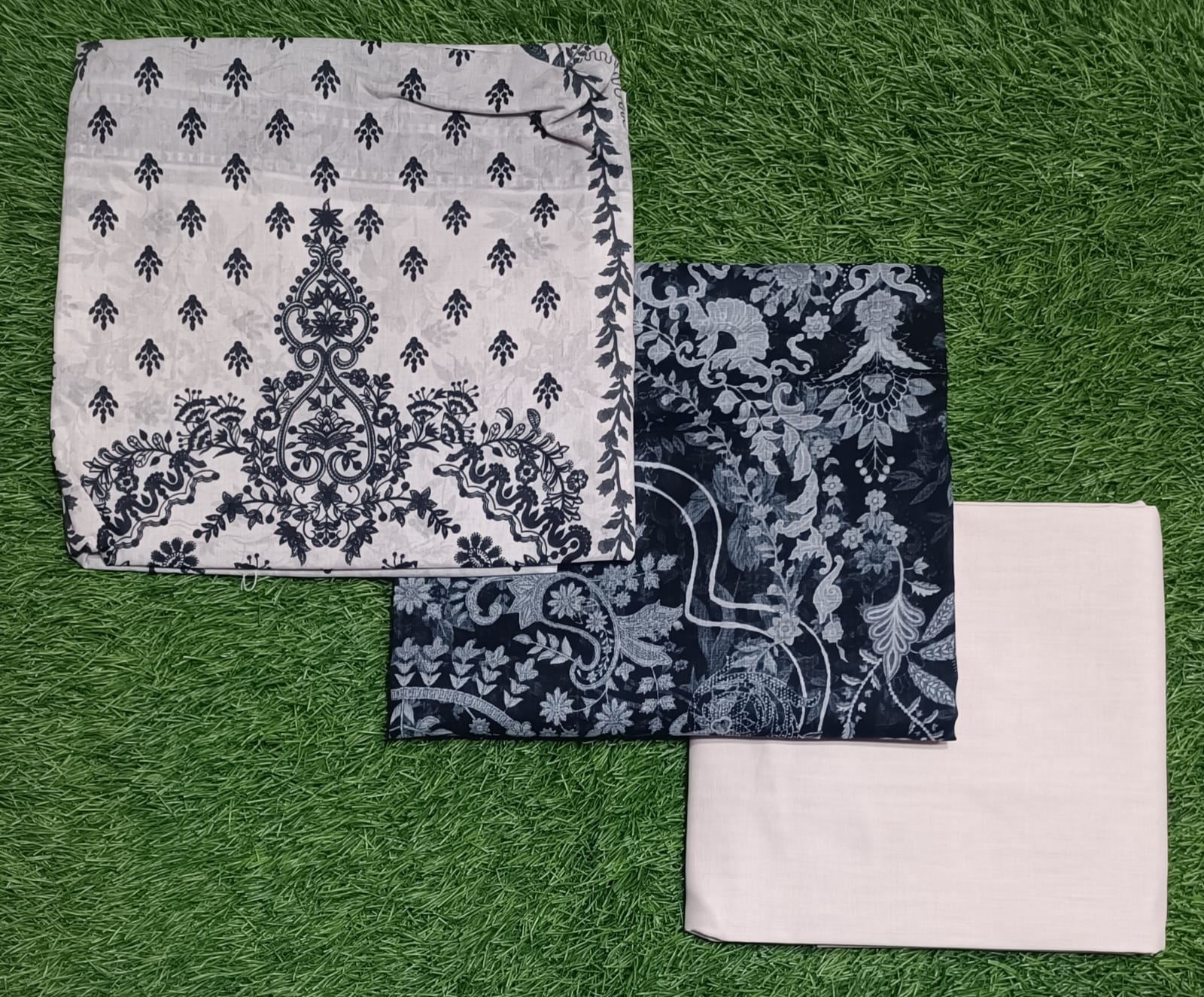 Asim Jofa Premium Printed Lawn 3pc Vol-2 D7