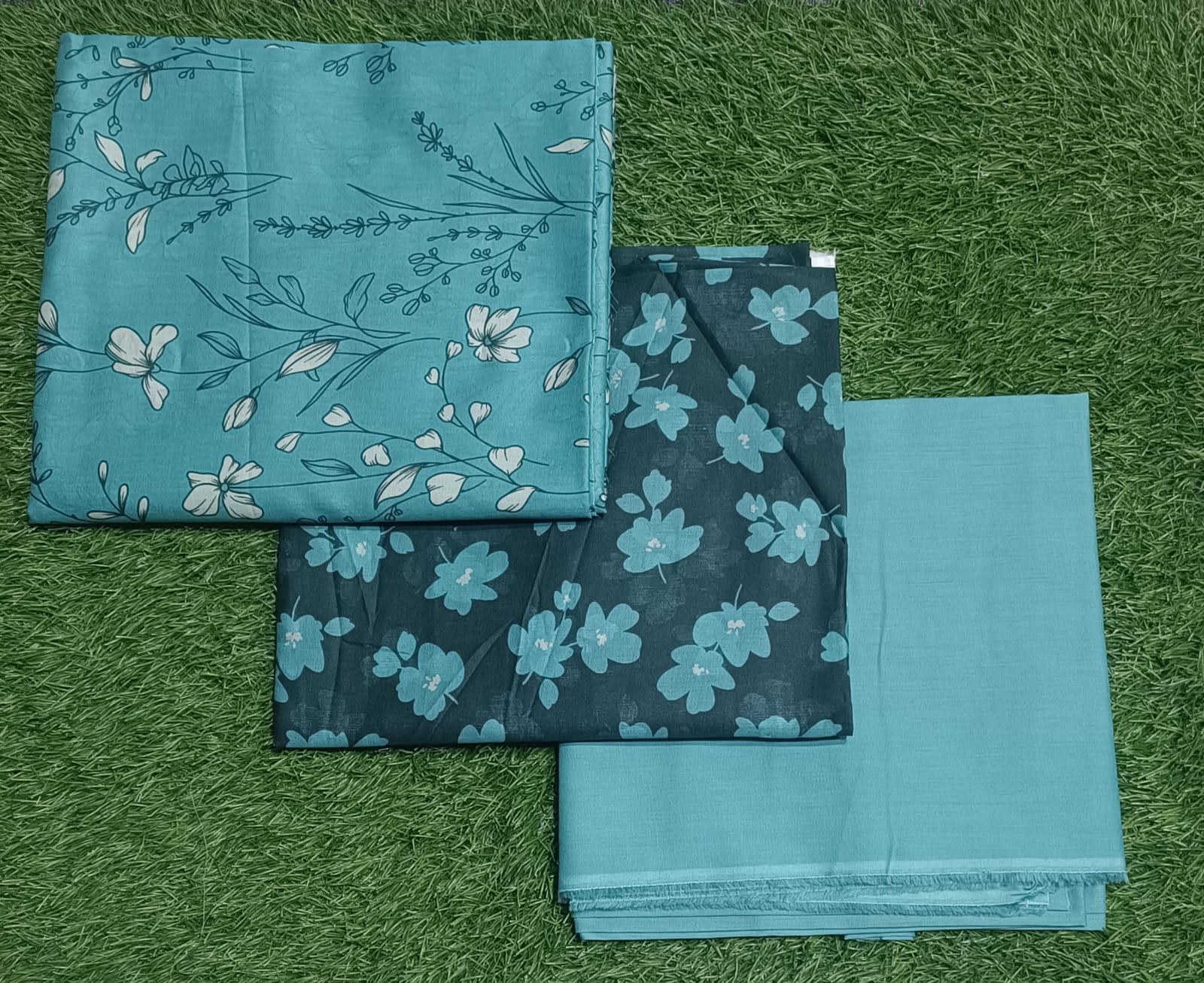 Zesh Women's Printed Lawn 3pc Suit Vol-1 D6