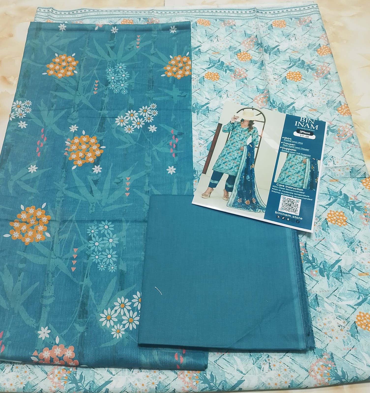 Bin Inam V9 Printed Premium Lawn 3pc D13