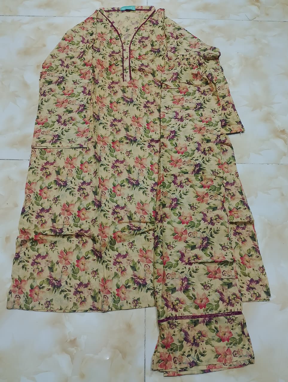 Bin Saeed Luxury Stitched Printed Lawn 2pc Suit D18