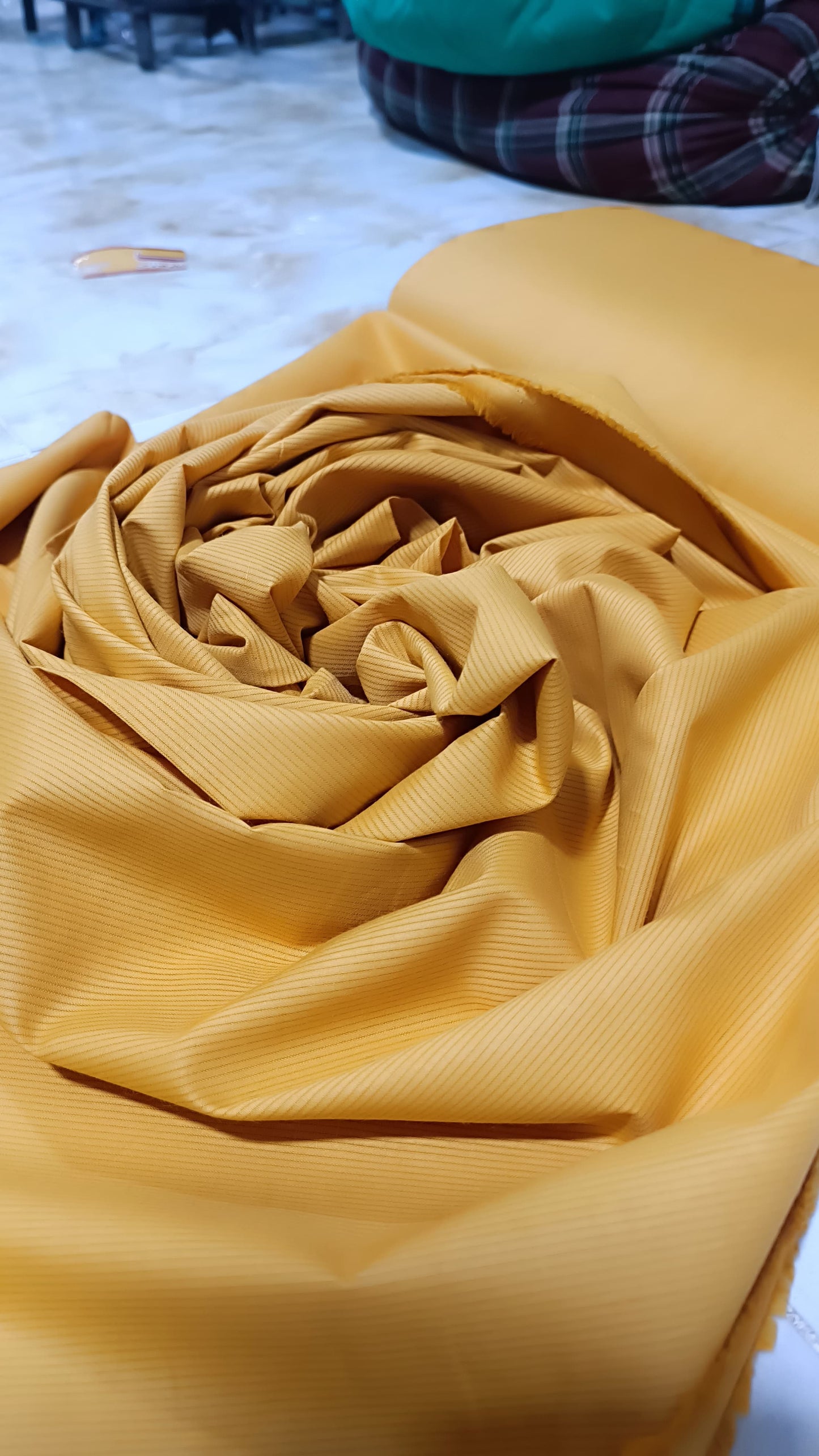 PLAIN INDIAN DORIYA TROUSER IN GOLDEN
