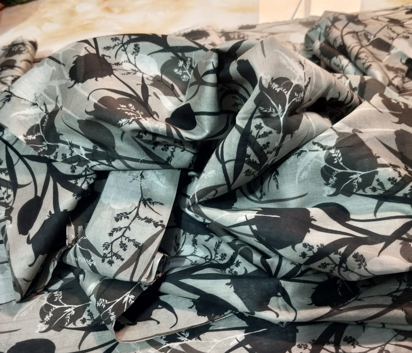 LUXURY DIGITAL PRINTED LAWN ONE PIECE CP BARA ARZ D10