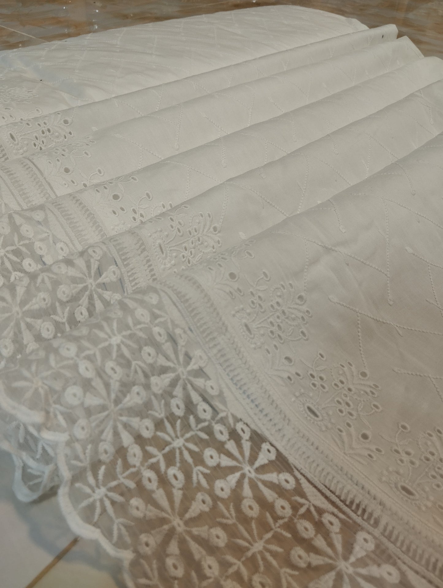 WHITE CHICKEN TROUSER TISSUE PANCHA D4