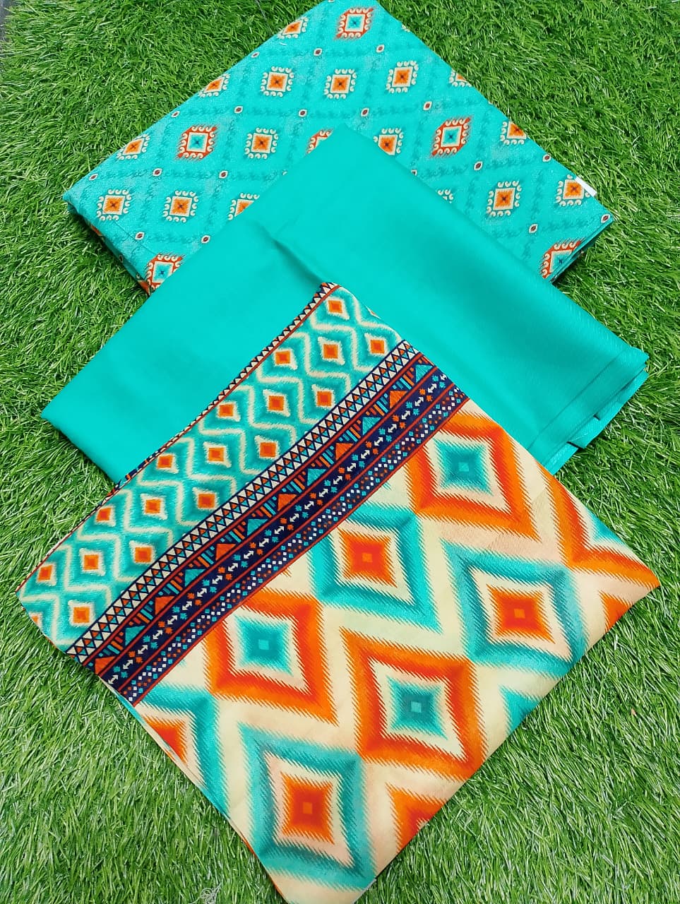 Insaf Misri Printed Lawn 3pc D1