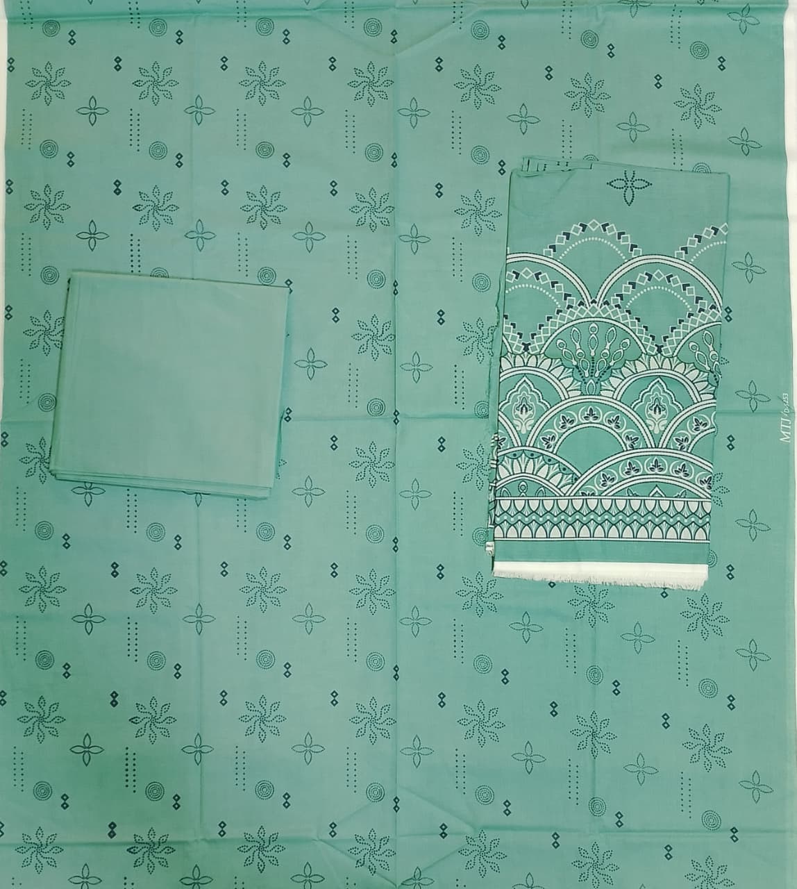 MTJ Premium Printed Lawn 3pc Vol-6 D5