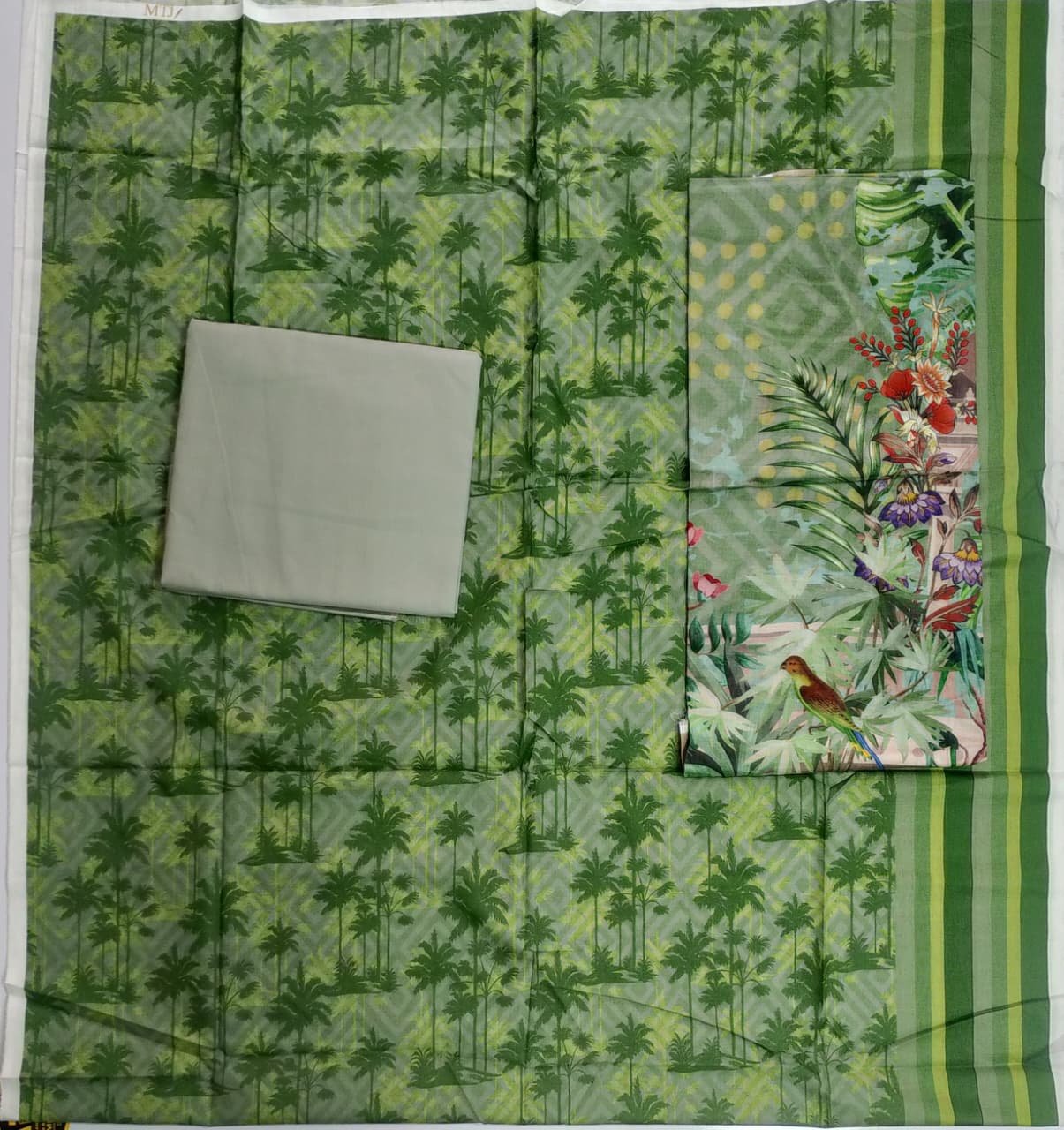 MTJ Premium Printed Lawn 3pc Vol-7 D8