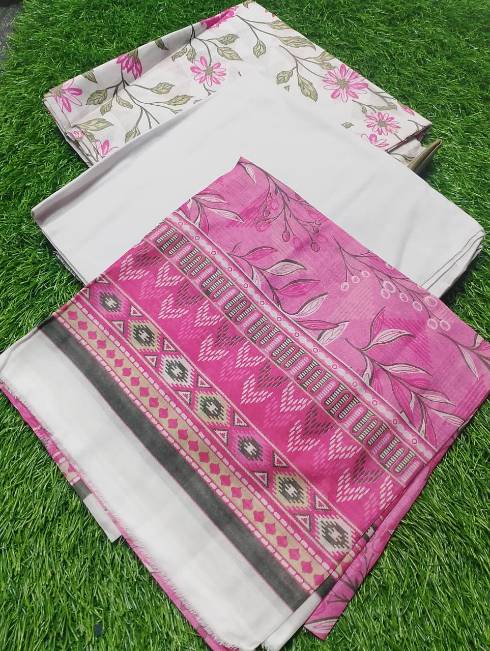 Safina Premium Printed Lawn 3pc Suit Vol-2-D1