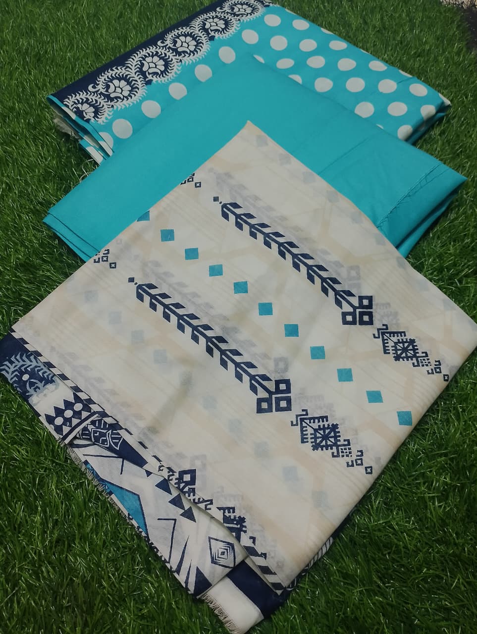 Safina Premium Printed Lawn 3pc Suit D1