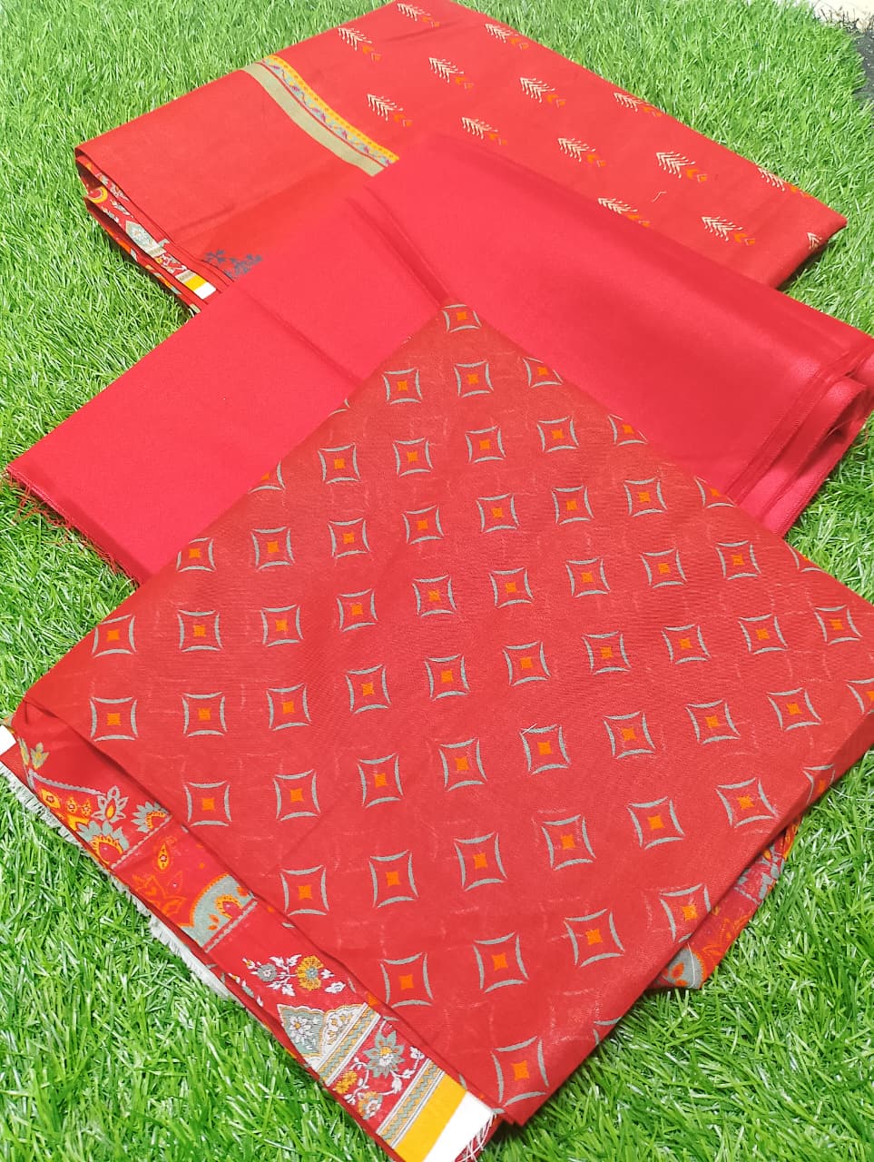 Safina Premium Printed Lawn 3pc Suit D10